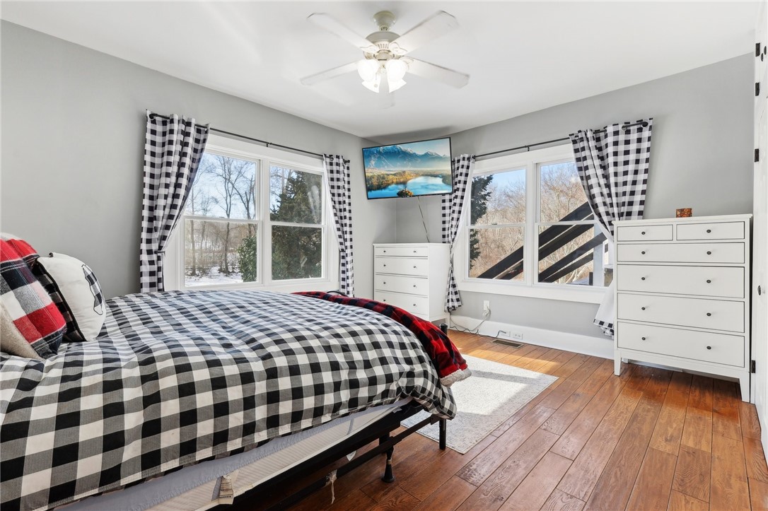 285 Pendar Road North Kingstown, RI 02852 - Photo 15 of 49 First floor bedroom