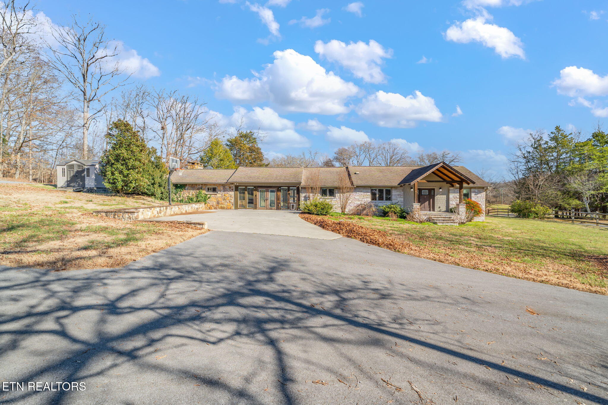 617 Lewelling Road Sevierville, TN 37862 - Photo 2 of 60 1-web-or-mls-617 Lewelling Road-42
