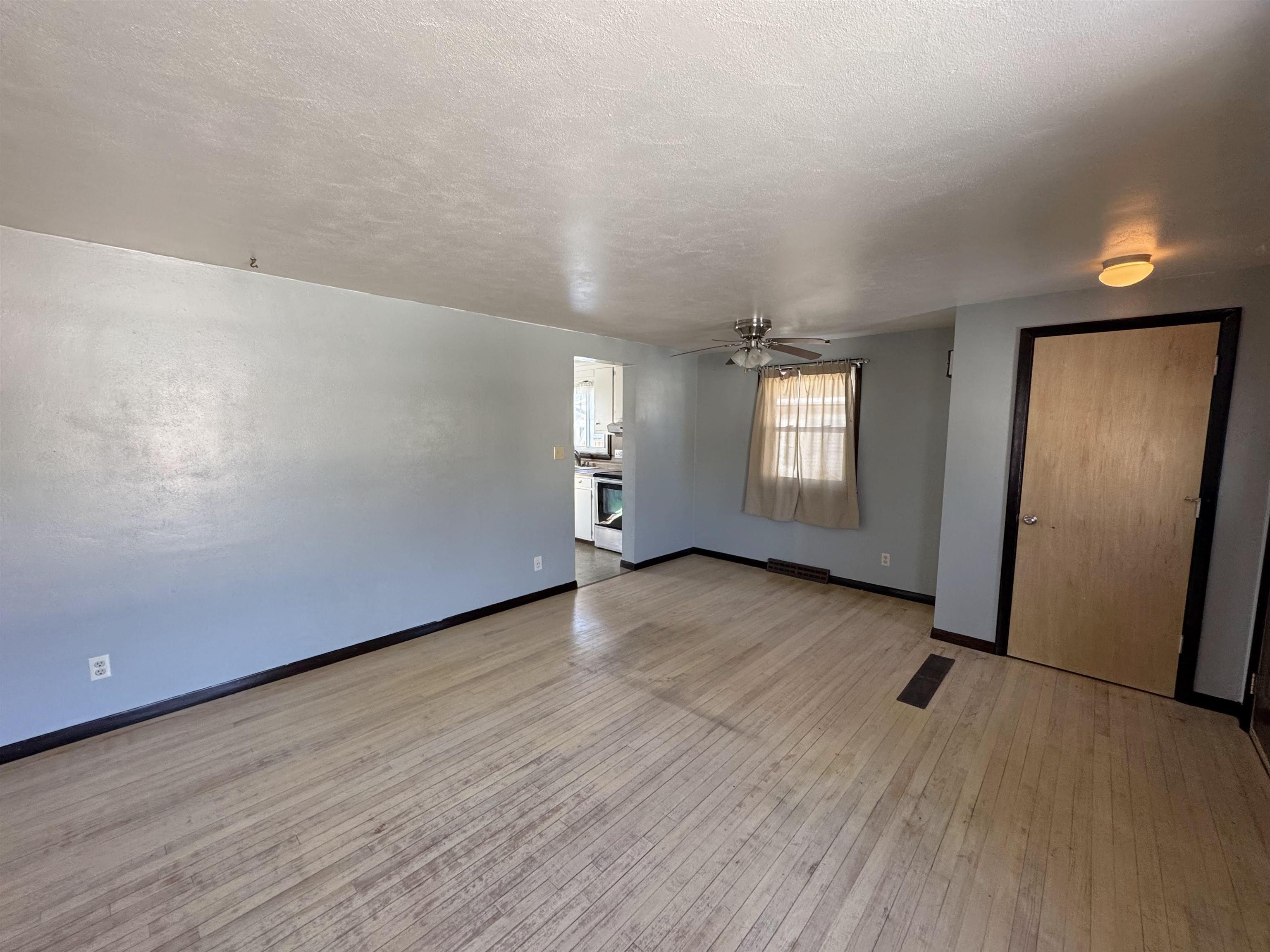 2207 12th Avenue Monroe, WI 53566 - Photo 15 of 46