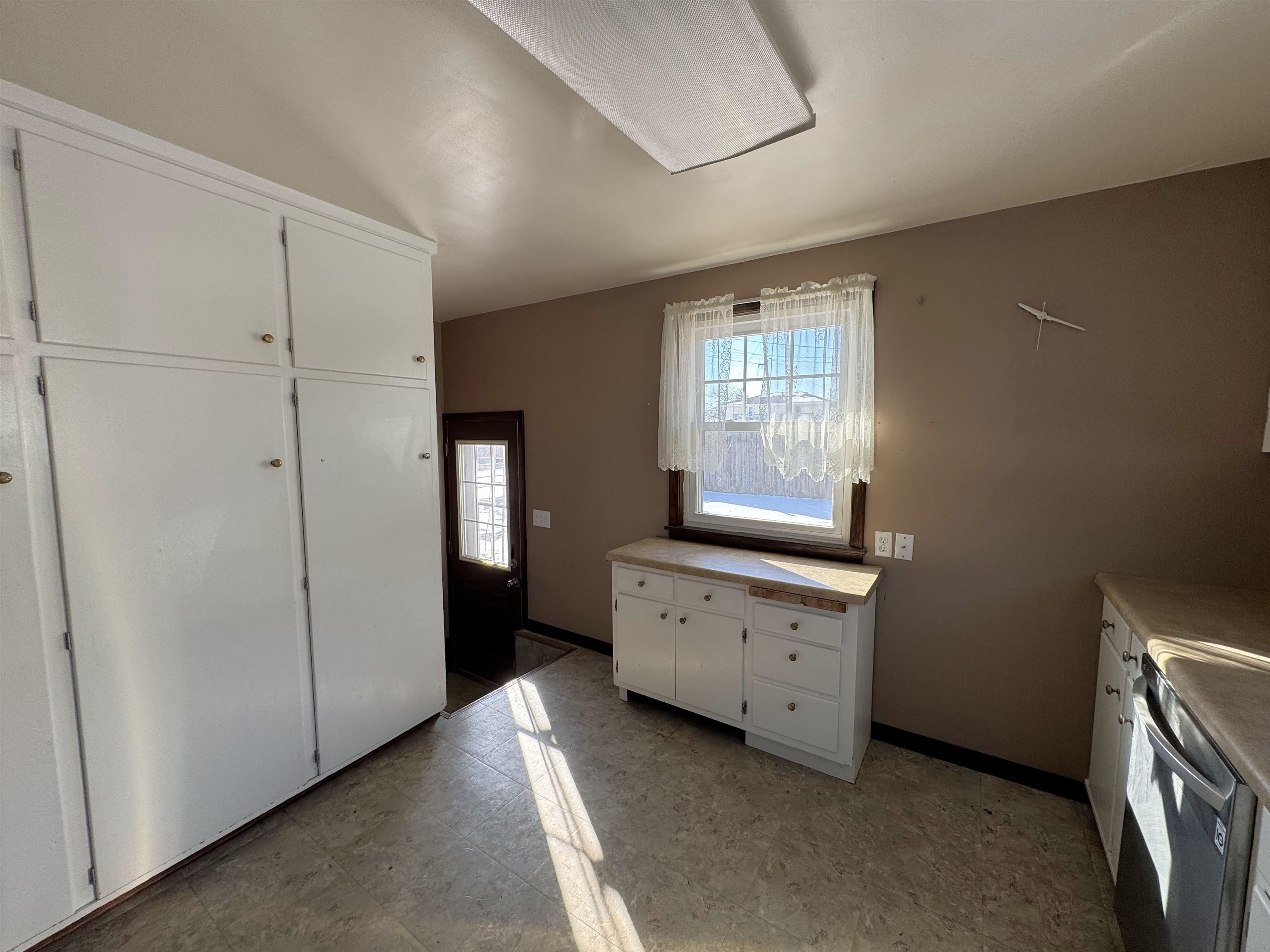 2207 12th Avenue Monroe, WI 53566 - Photo 17 of 46