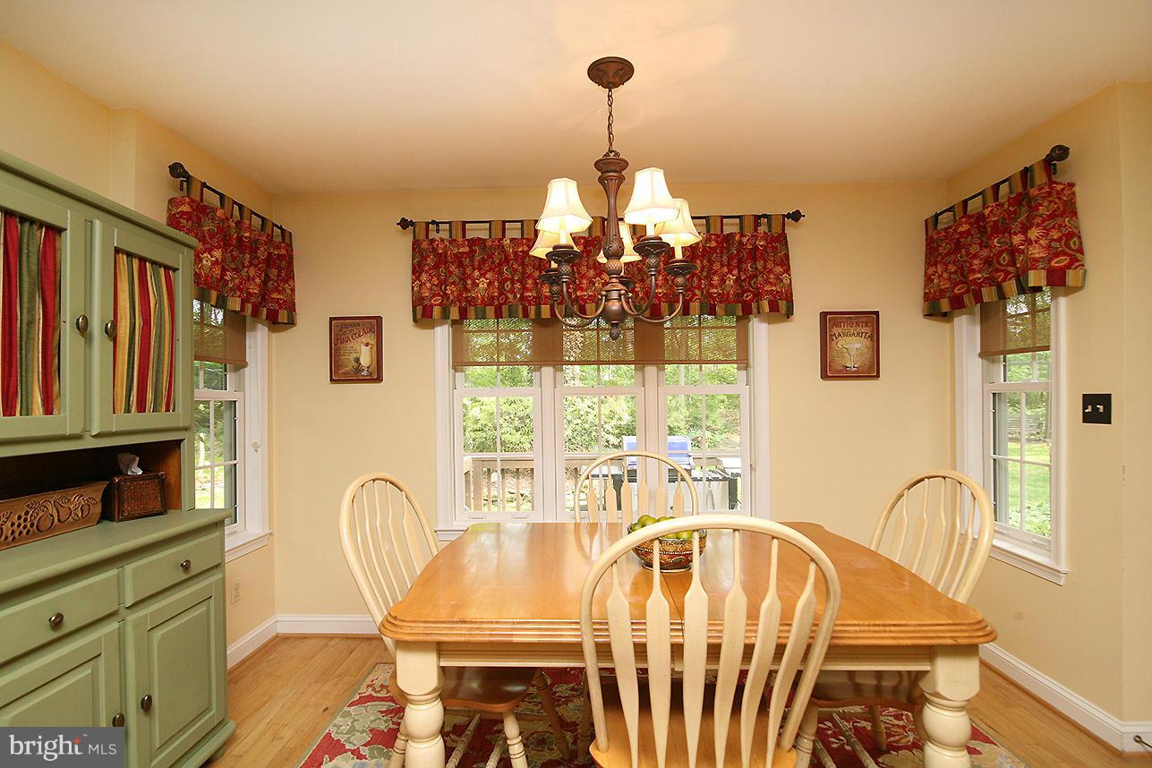 1085 Long Valley Road Westminster, MD 21158 - Photo 12 of 30 Breakfast Area