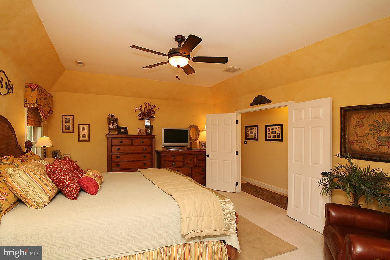 1085 Long Valley Road Westminster, MD 21158 - Photo 15 of 30 Master Bedroom