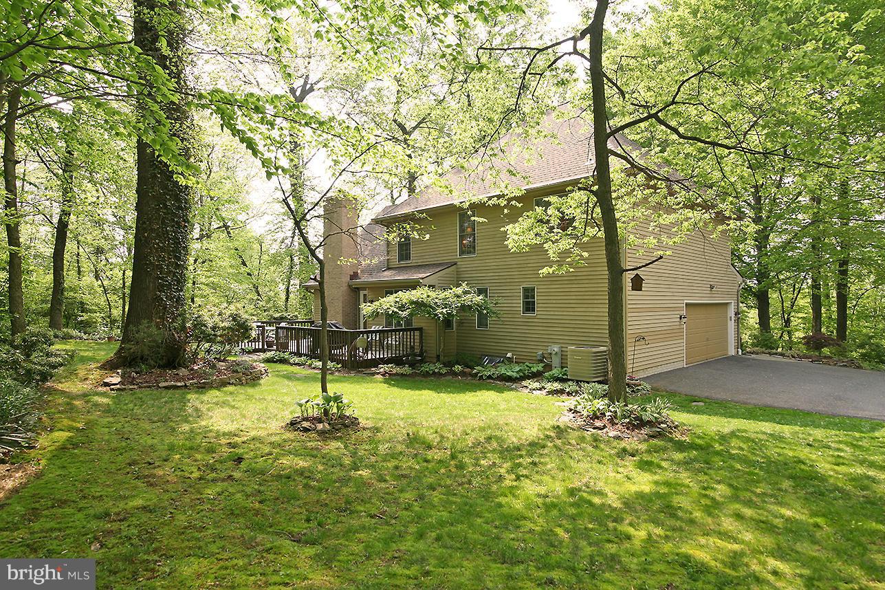 1085 Long Valley Road Westminster, MD 21158 - Photo 26 of 30 Side Exterior