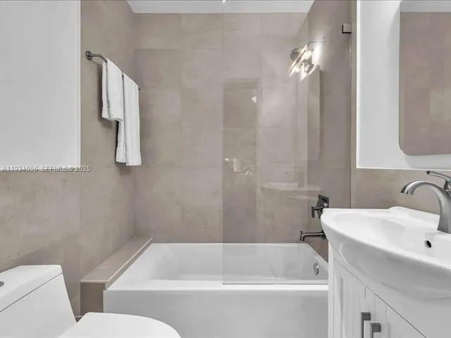 $13,000 | 920 West 47th Court, Miami Beach, FL 33140