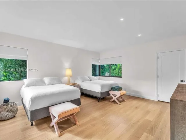 $13,000 | 920 West 47th Court, Miami Beach, FL 33140