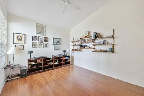 $399,999 | 7123 Vía Genova, Delray Beach, FL 33446