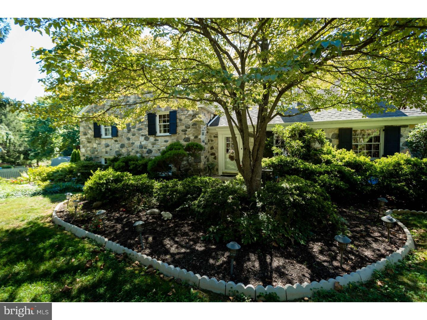 1362 Glenhardie Road Wayne, PA 19087 - Photo 2 of 24 Exterior Front