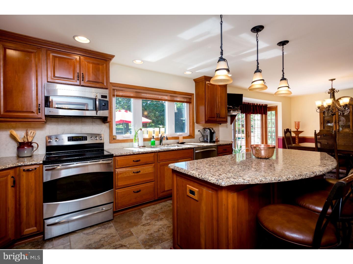 1362 Glenhardie Road Wayne, PA 19087 - Photo 11 of 24 Kitchen