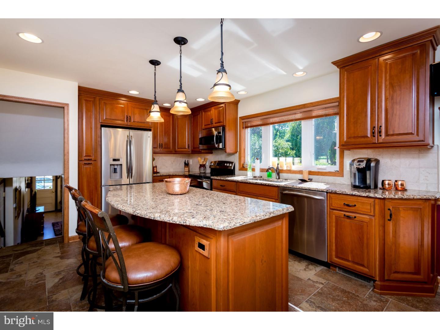 1362 Glenhardie Road Wayne, PA 19087 - Photo 12 of 24 Kitchen