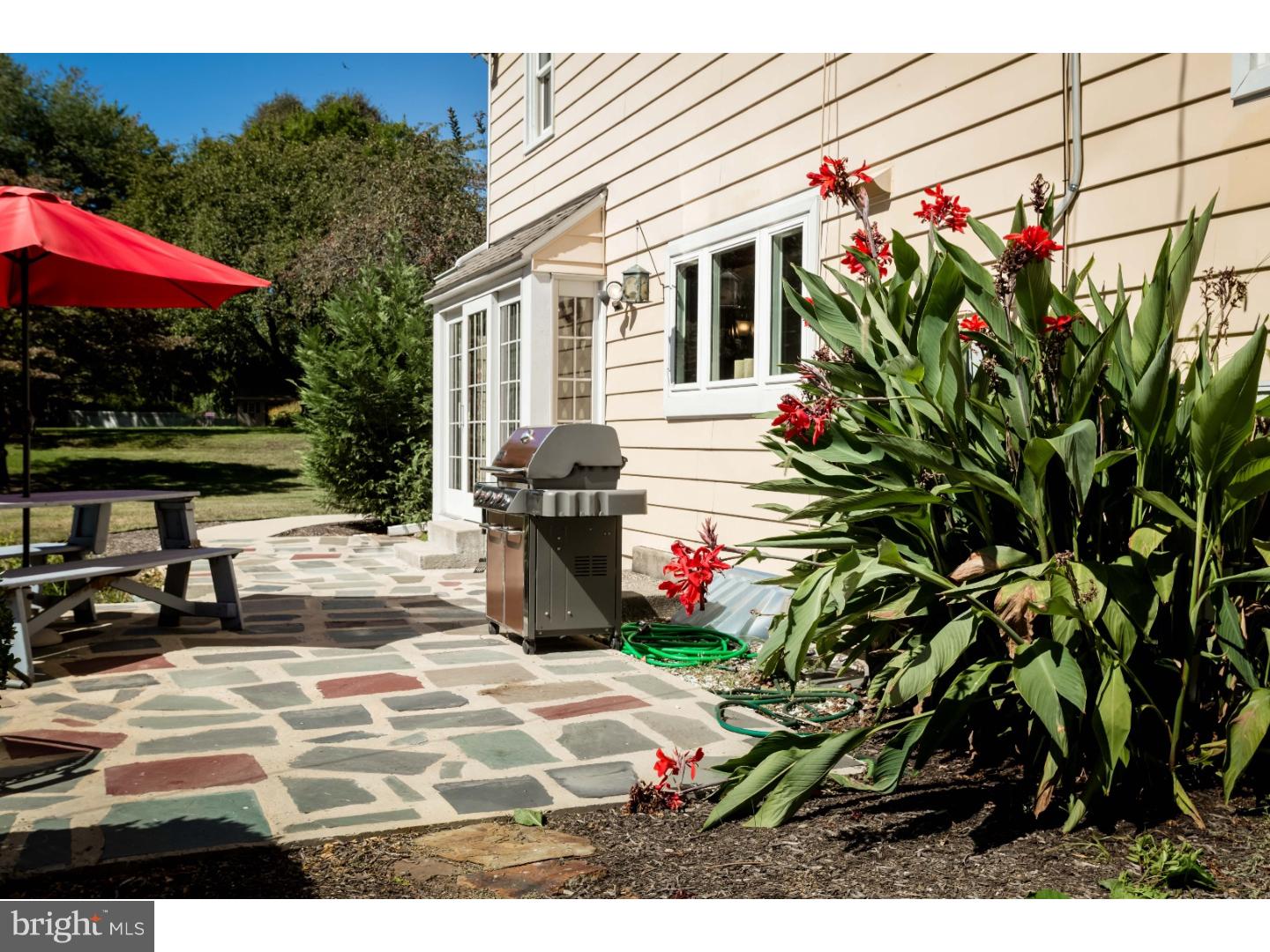 1362 Glenhardie Road Wayne, PA 19087 - Photo 8 of 24 Patio