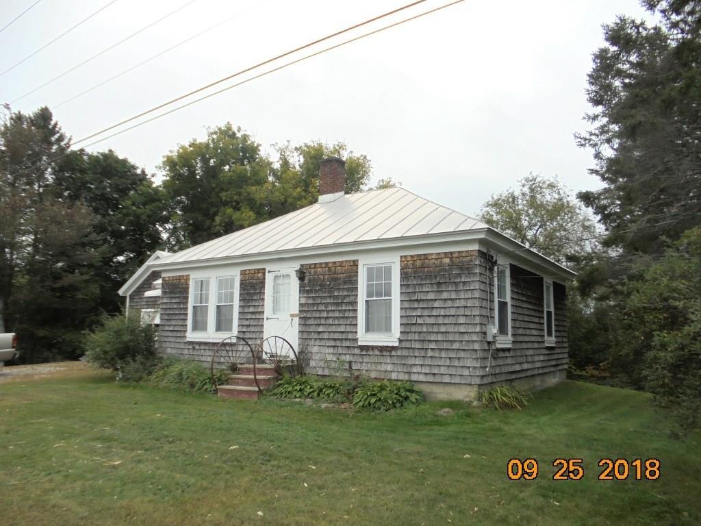 726 River Road North Anson, ME 04958 - Photo 22 of 27 Front corner of home