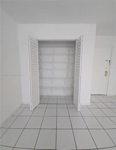 $2,500 | 9431 Southwest 4th Street, Unit 201, Miami, FL 33174