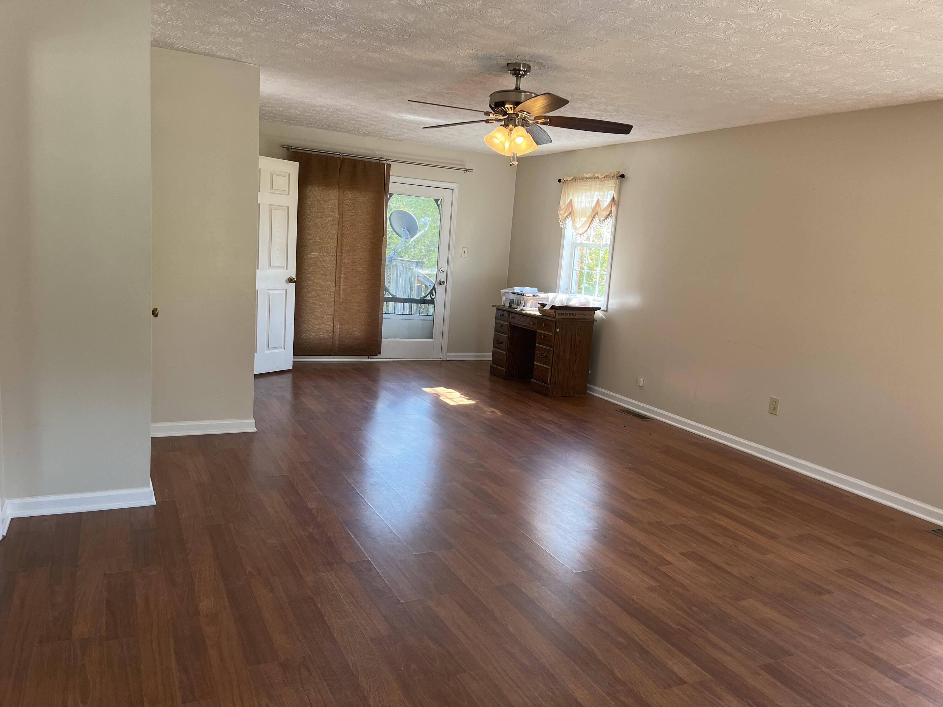1065 Copper Creek Road Berea, KY 40403 - Photo 13 of 28 E9AF25E5-7957-4076-BFE6-97E297207429