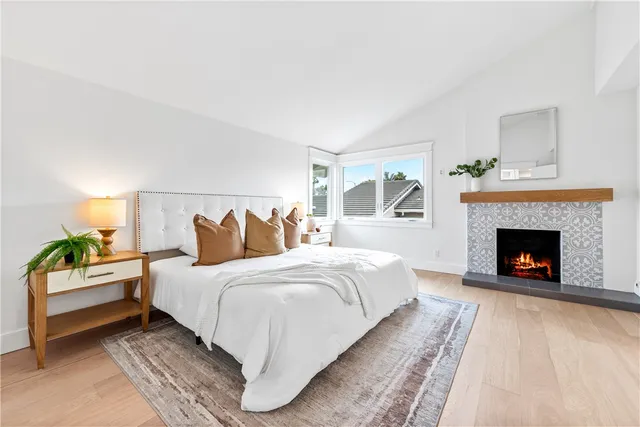 $2,595,000 | 6781 Lawn Haven Drive, Huntington Beach, CA 92648