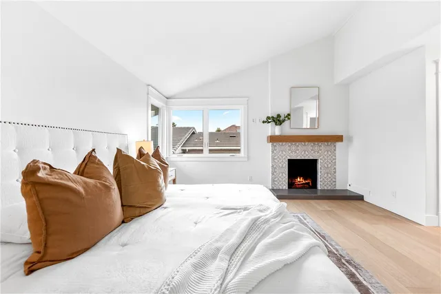 $2,595,000 | 6781 Lawn Haven Drive, Huntington Beach, CA 92648