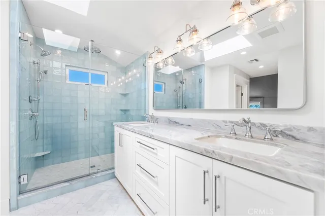 $2,595,000 | 6781 Lawn Haven Drive, Huntington Beach, CA 92648