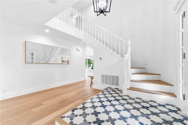 $2,595,000 | 6781 Lawn Haven Drive, Huntington Beach, CA 92648