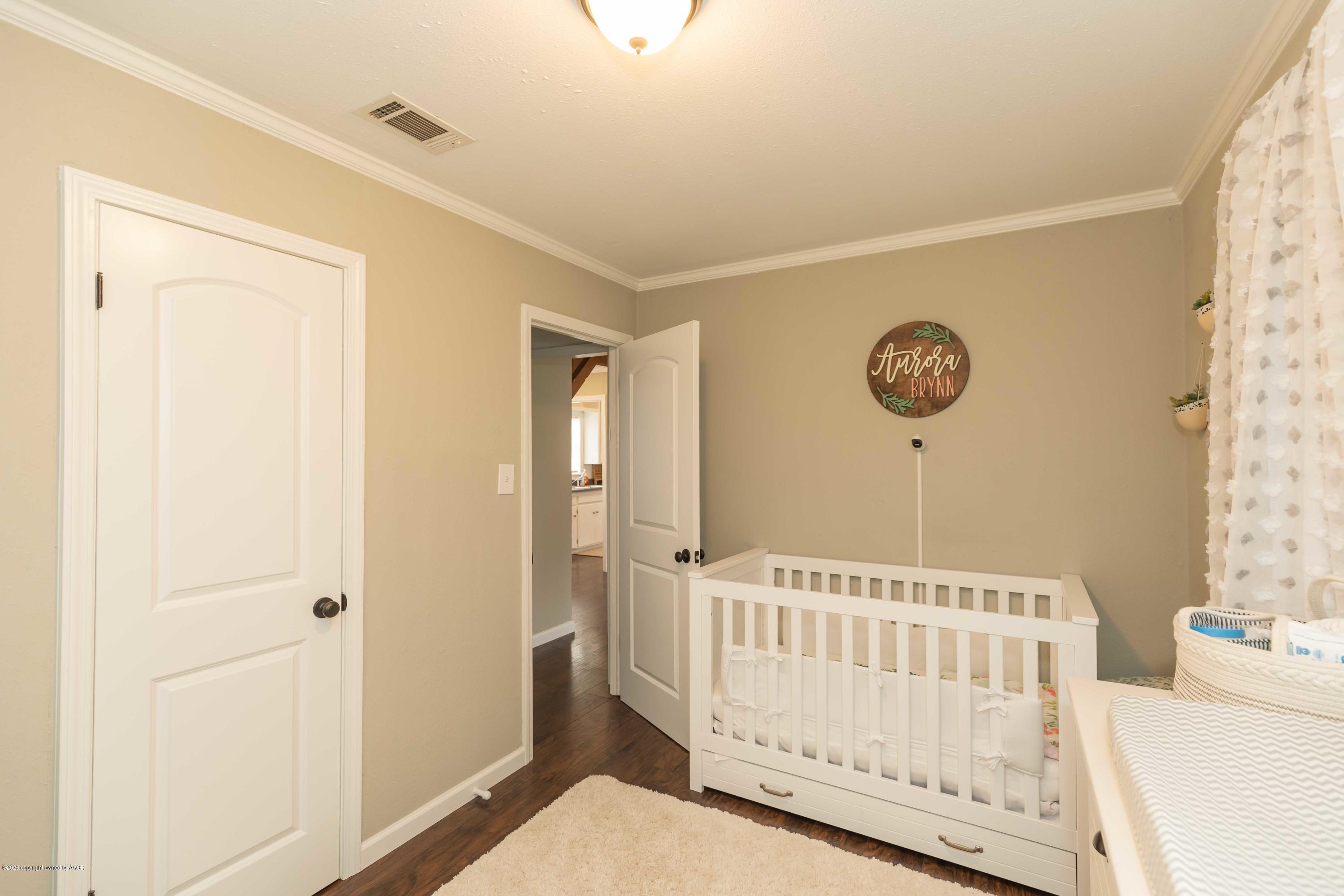 1509 North Spring Street Amarillo, TX 79107 - Photo 20 of 25 BEDROOM 2 VIEW 3