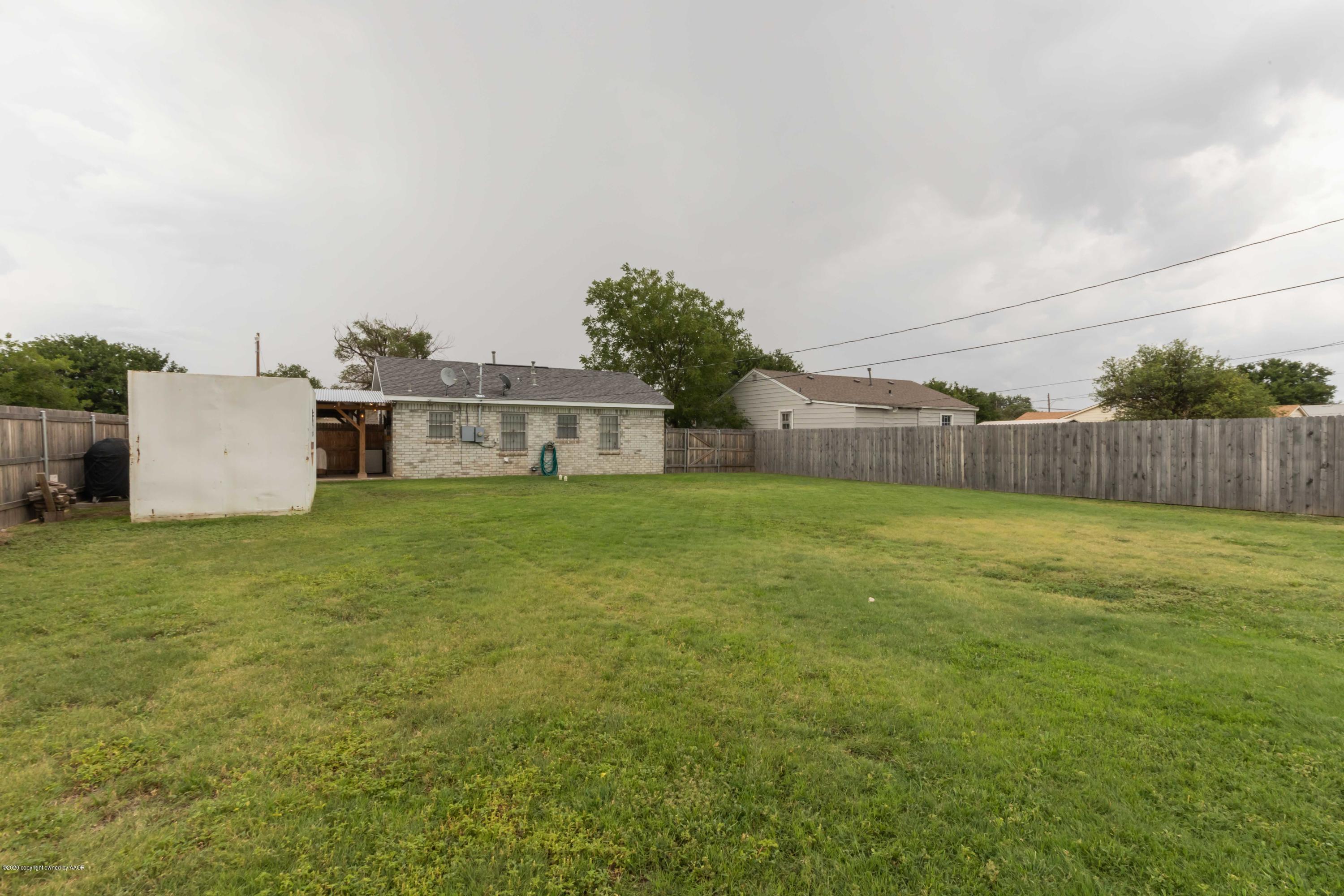 1509 North Spring Street Amarillo, TX 79107 - Photo 24 of 25 BACKYARD VIEW 2