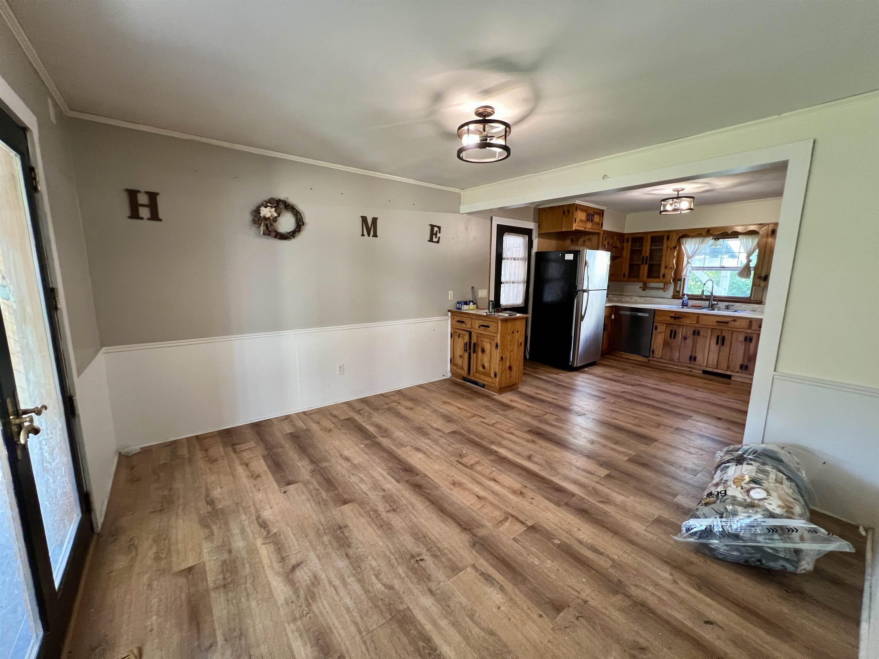 159 Riverdale Road Townshend, VT 05353 - Photo 4 of 34 Gallery Image 4