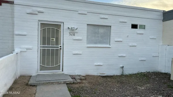 $165,000 | 3658 East Ellington Place, Tucson, AZ 85713