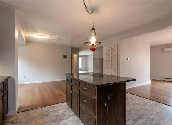 $670,000 | 200 Mistic Avenue, Rockport, ME 04856