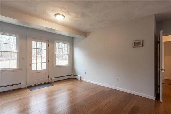 $670,000 | 200 Mistic Avenue, Rockport, ME 04856