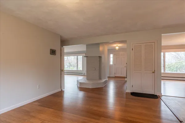 $670,000 | 200 Mistic Avenue, Rockport, ME 04856