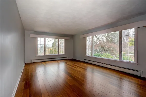 $670,000 | 200 Mistic Avenue, Rockport, ME 04856