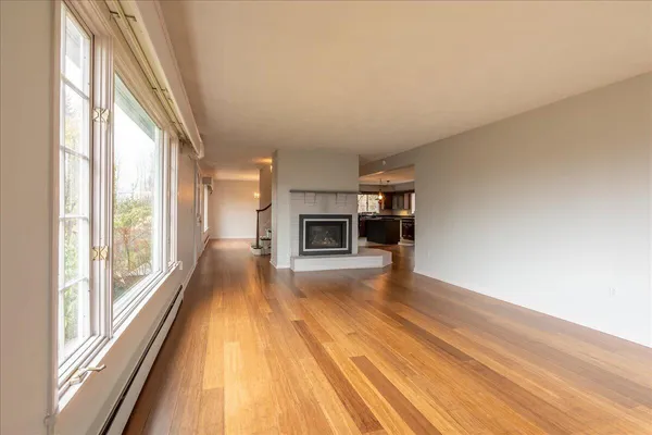 $670,000 | 200 Mistic Avenue, Rockport, ME 04856