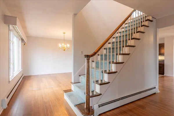 $670,000 | 200 Mistic Avenue, Rockport, ME 04856