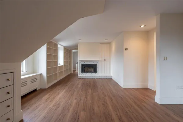 $670,000 | 200 Mistic Avenue, Rockport, ME 04856