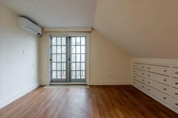 $670,000 | 200 Mistic Avenue, Rockport, ME 04856