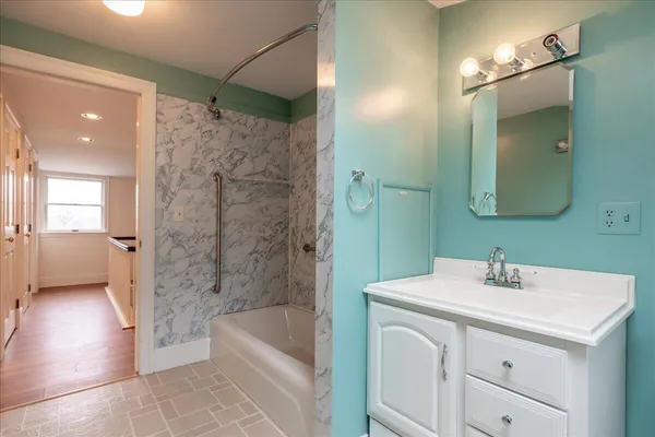 $670,000 | 200 Mistic Avenue, Rockport, ME 04856