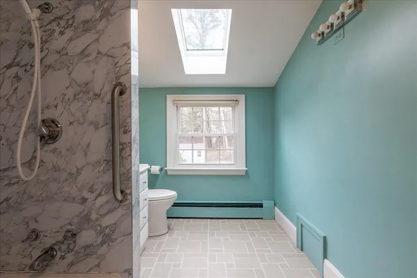 $670,000 | 200 Mistic Avenue, Rockport, ME 04856