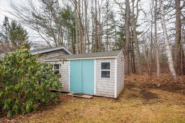 $670,000 | 200 Mistic Avenue, Rockport, ME 04856