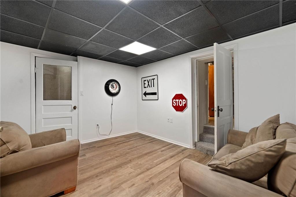 134 Wilson Avenue Cecil, PA 15321 - Photo 9 of 25 a living room with furniture