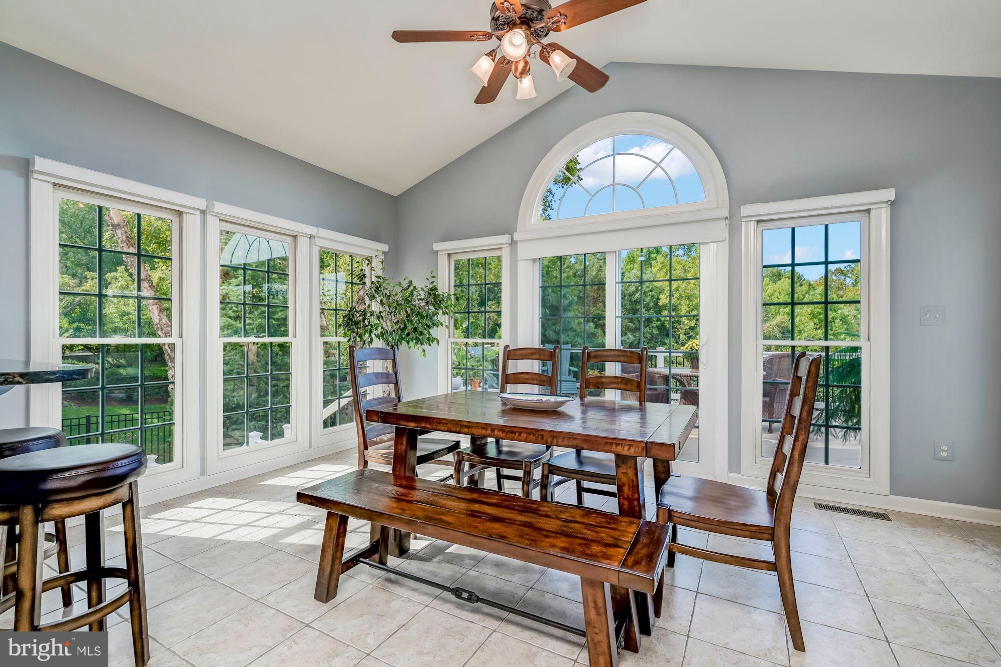 18518 Crestmount Road Boyds, MD 20841 - Photo 20 of 91 Breakfast Room