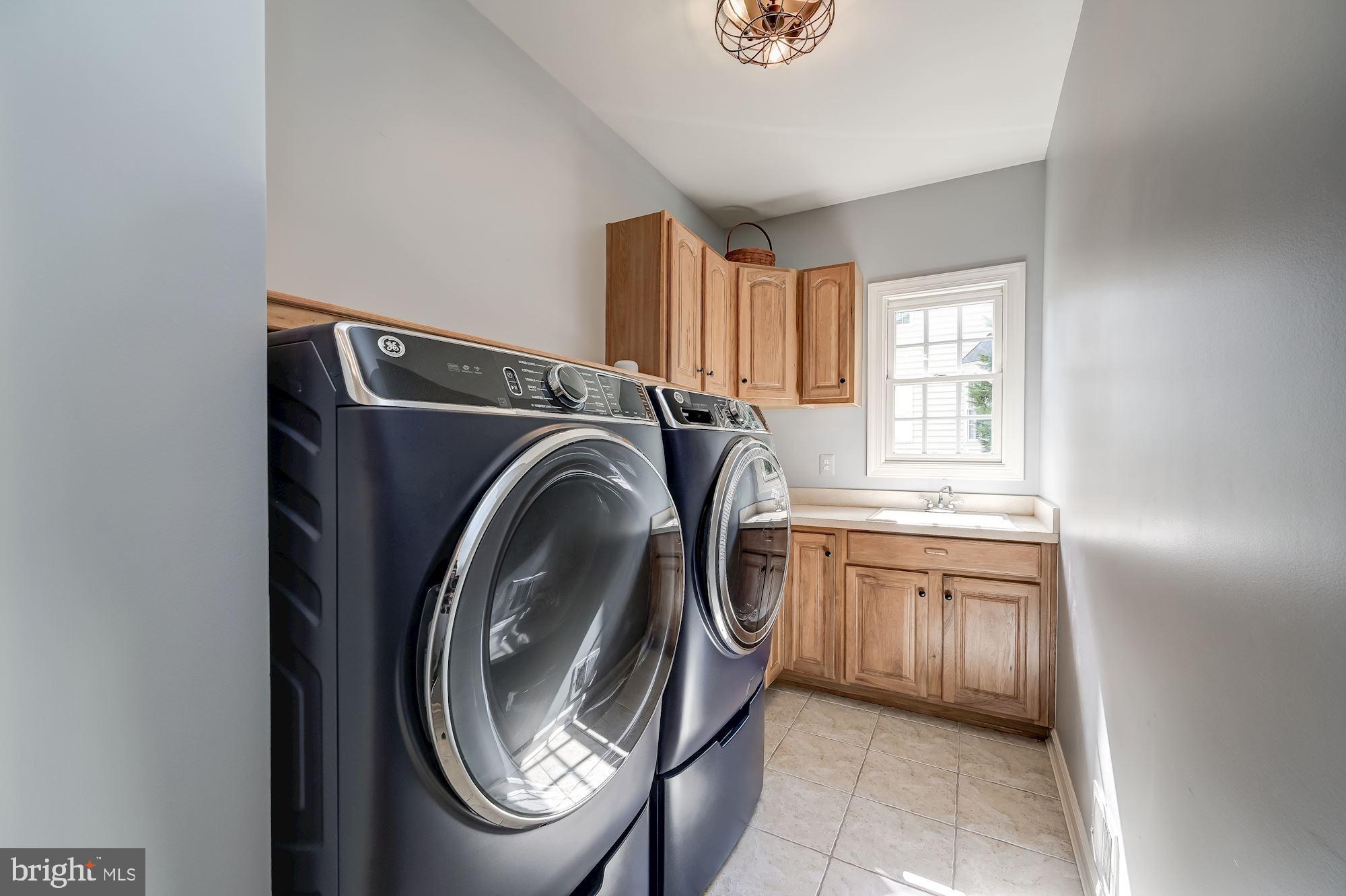18518 Crestmount Road Boyds, MD 20841 - Photo 32 of 91 Laundry Room
