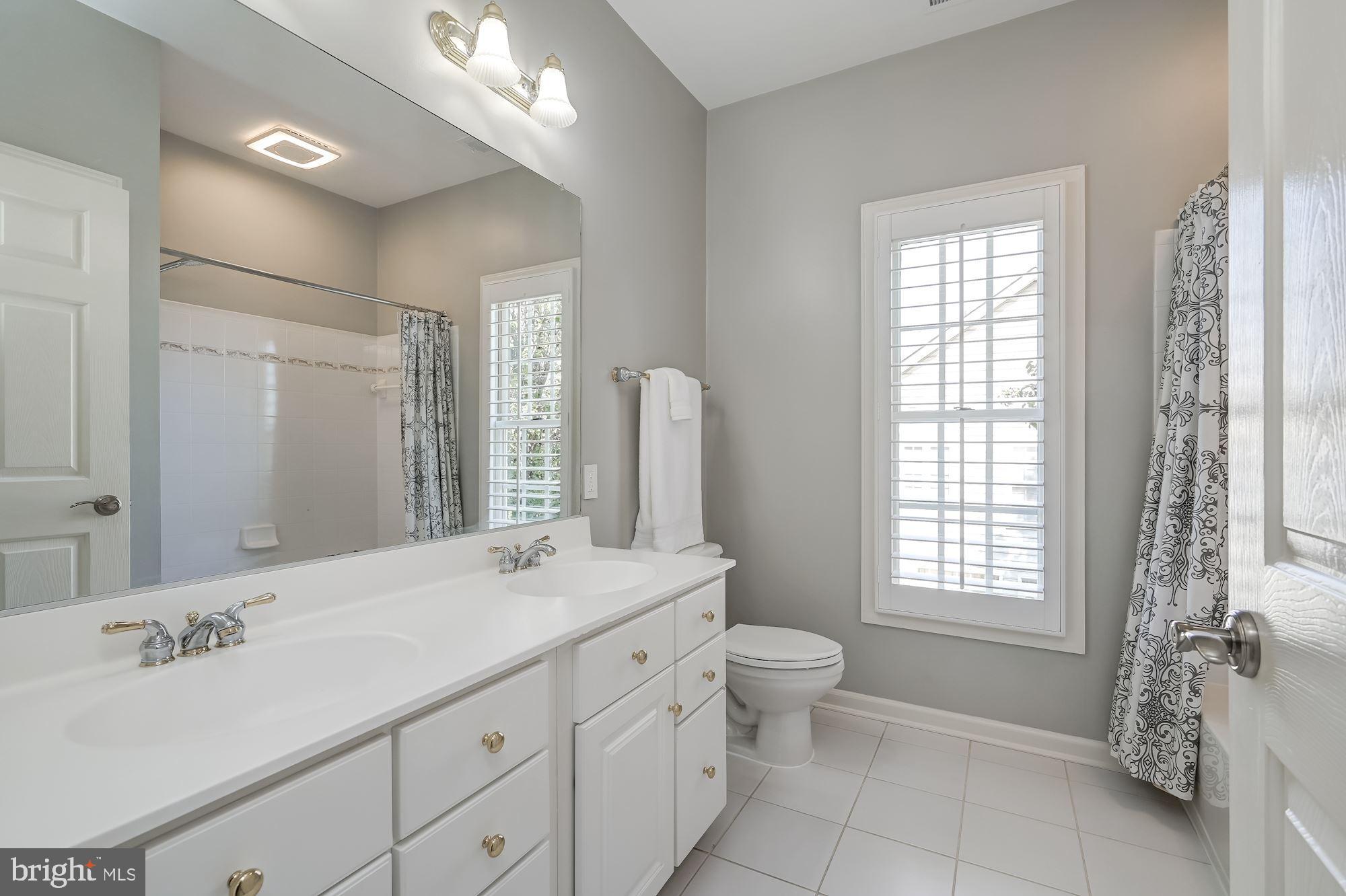 18518 Crestmount Road Boyds, MD 20841 - Photo 42 of 91 Full Bath