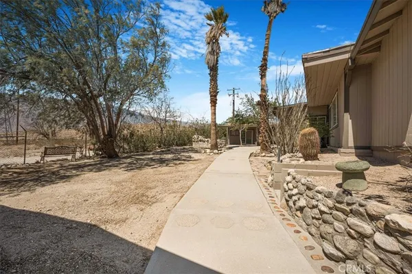 $328,000 | 60810 Sunrise Drive, Whitewater, CA 92282