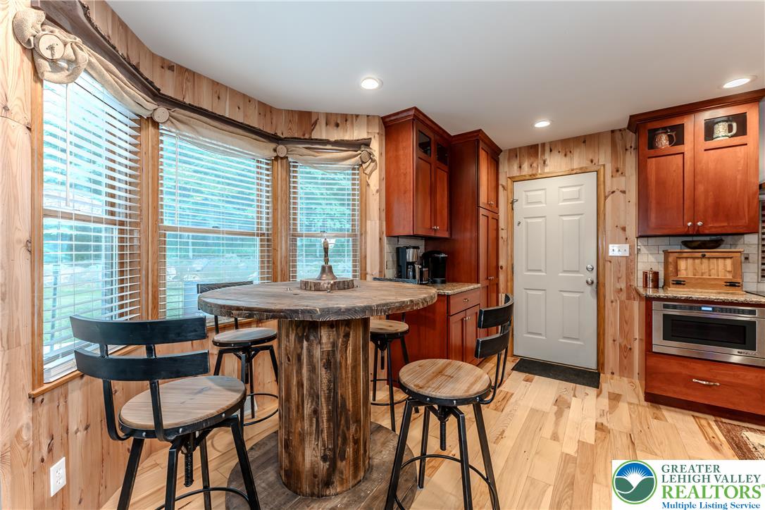 341 Stone Mountain Road Lehighton, PA 18235 - Photo 25 of 52 Breakfast Nook