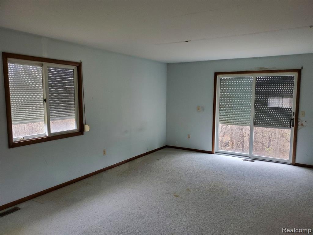 26289 Power Road Farmington Hills, MI 48334 - Photo 41 of 63