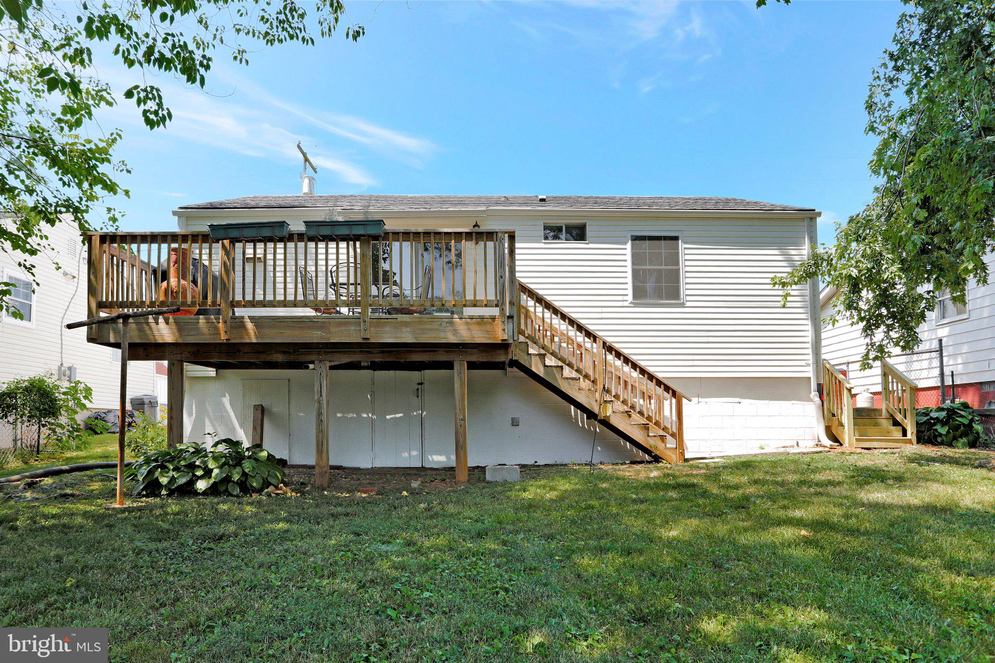 216 East 4th Avenue Ranson, WV 25438 - Photo 31 of 36