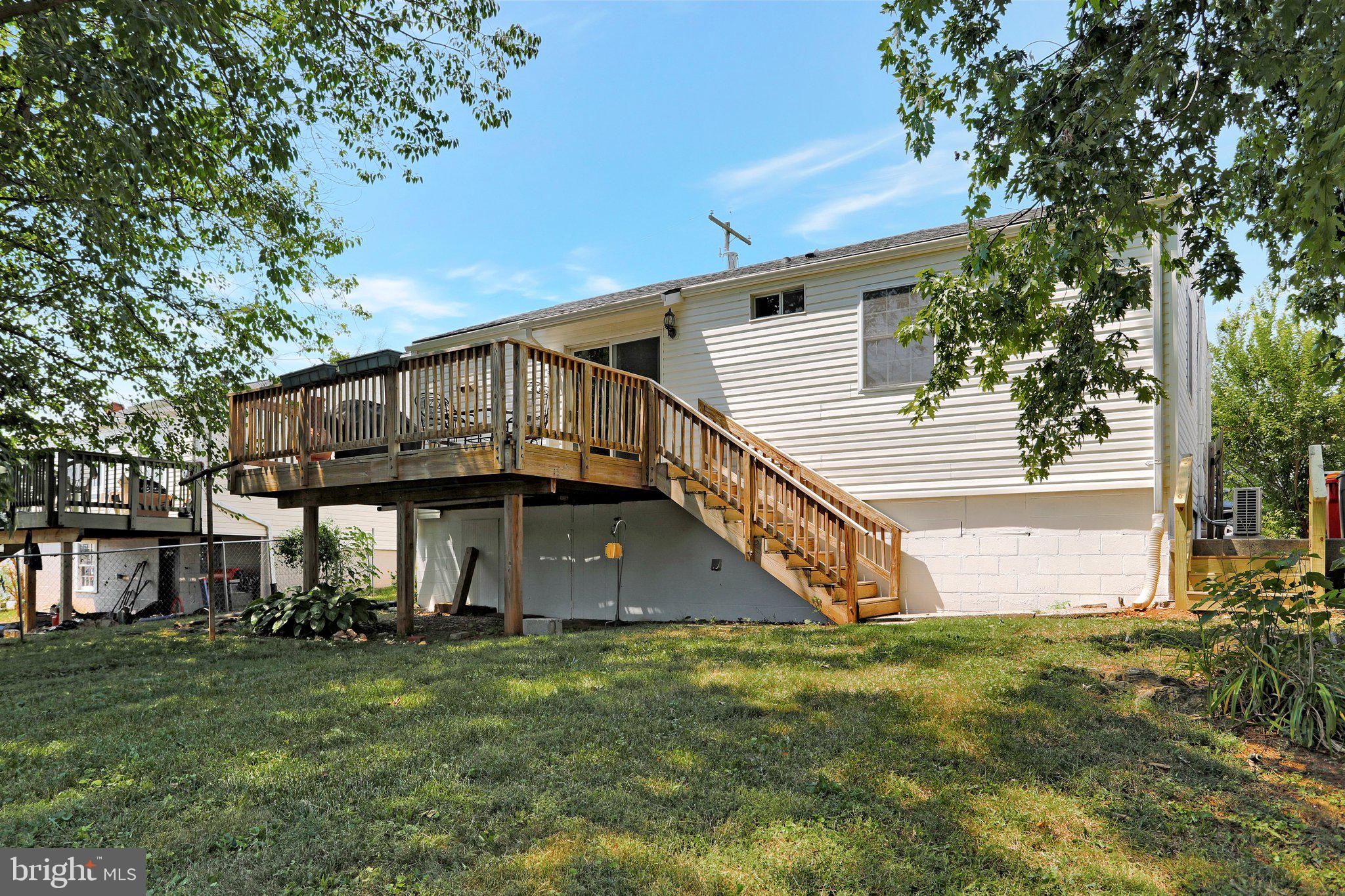 216 East 4th Avenue Ranson, WV 25438 - Photo 32 of 36
