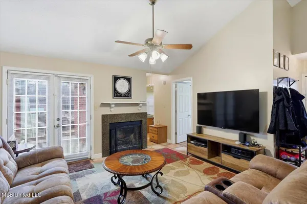 $185,000 | 338 Indian Summer Lane, Clinton, MS 39056