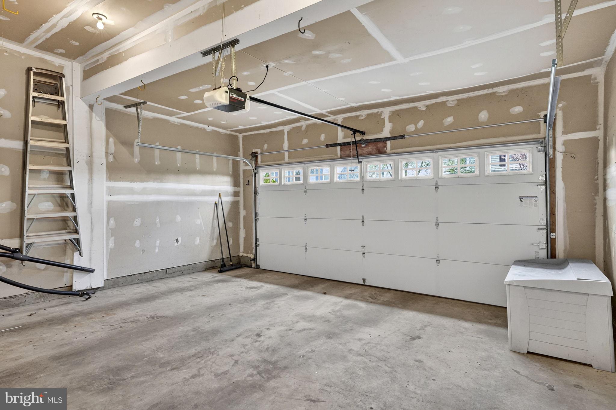 42943 Gotham Way Ashburn, VA 20147 - Photo 18 of 53 Spacious two car garage