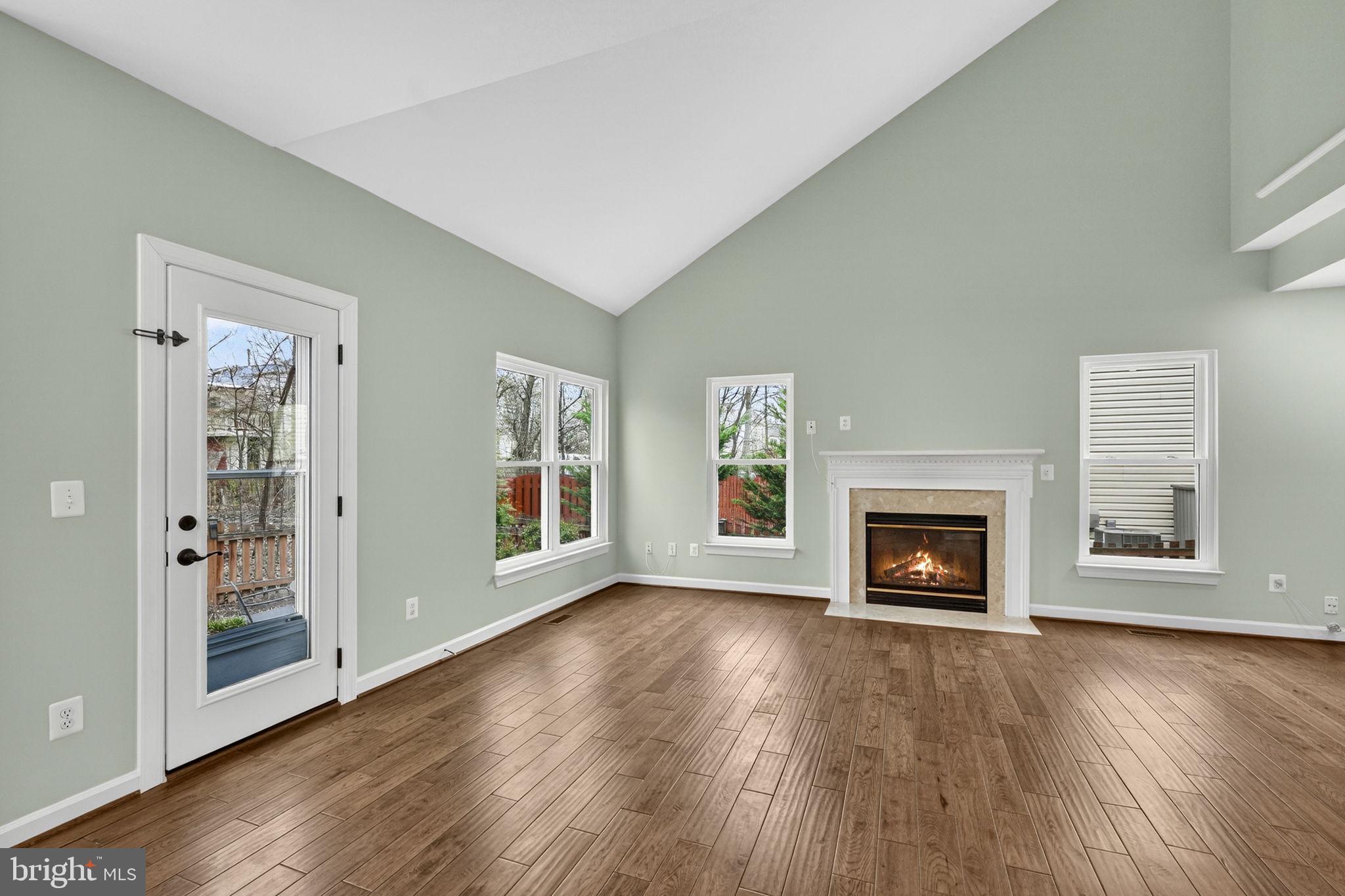 42943 Gotham Way Ashburn, VA 20147 - Photo 19 of 53 Family room with patio access