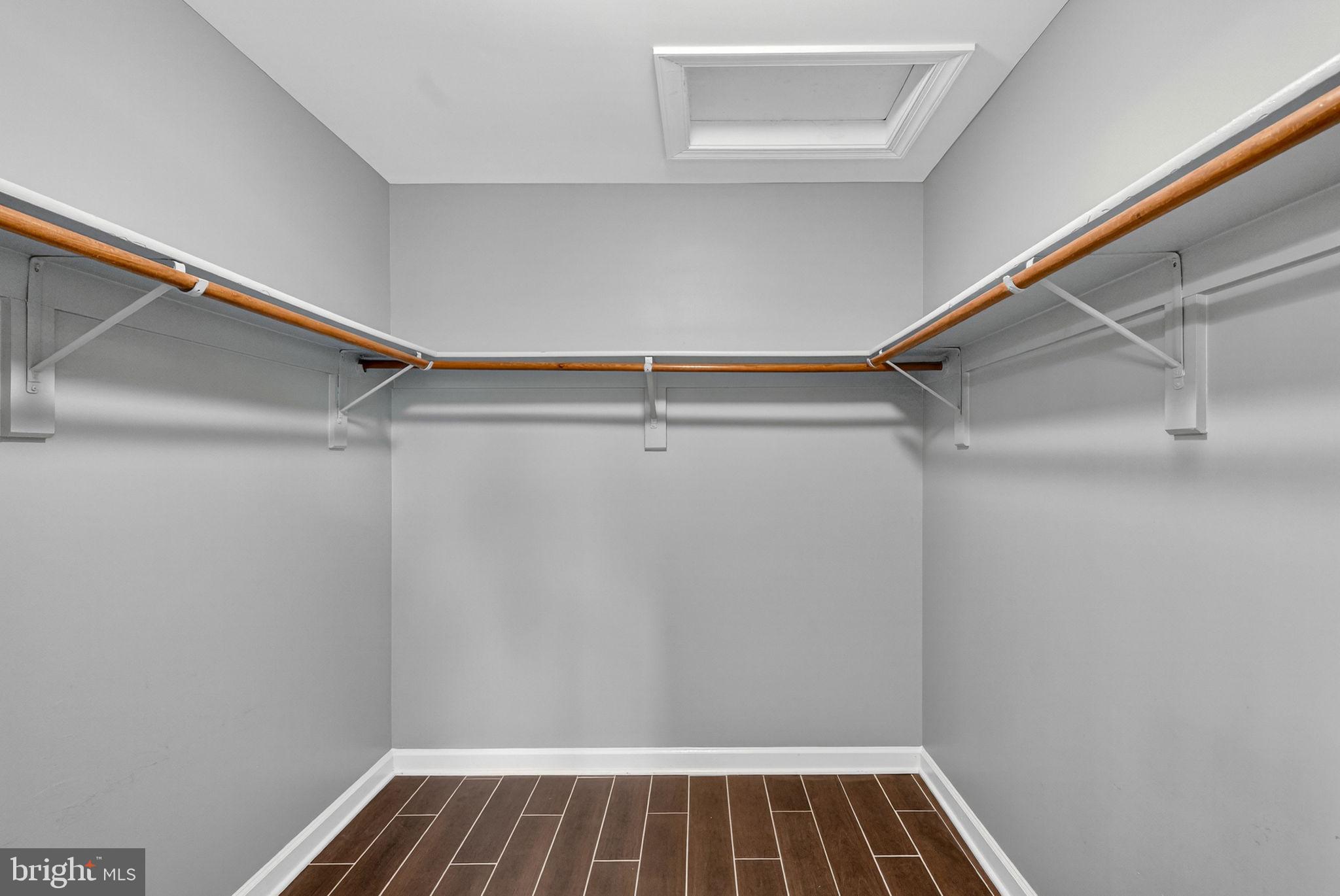 42943 Gotham Way Ashburn, VA 20147 - Photo 28 of 53 Large walk-in primary closet