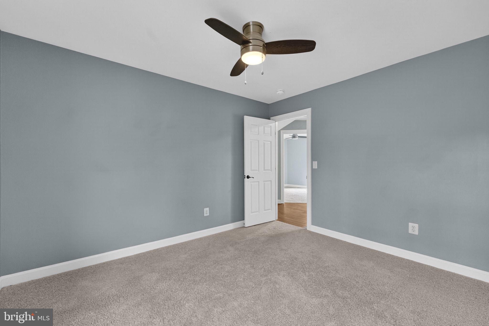 42943 Gotham Way Ashburn, VA 20147 - Photo 34 of 53 Bedroom 4